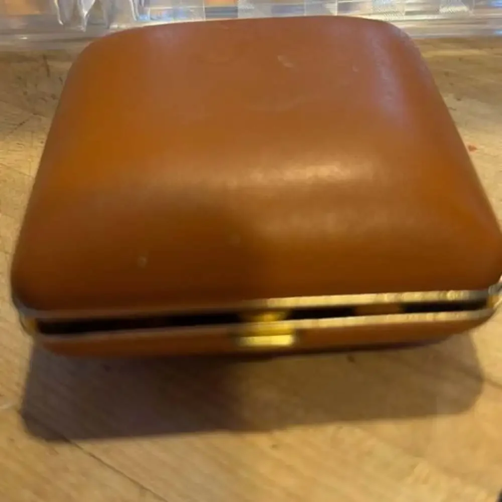 Vintage Linden Travel Alarm Clock Brown Clamshell Wind Up‎ Japan